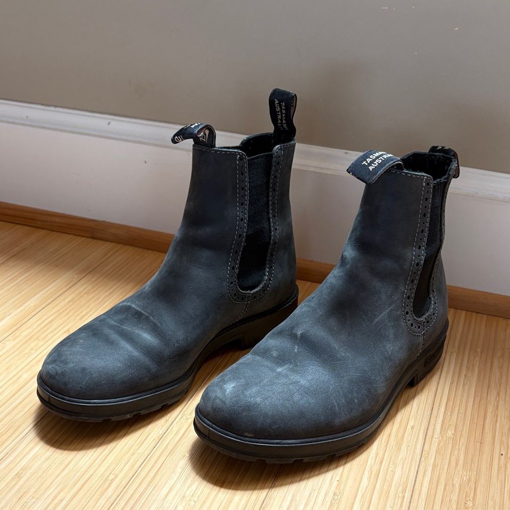 Blundstone Charcoal Chukka Boots